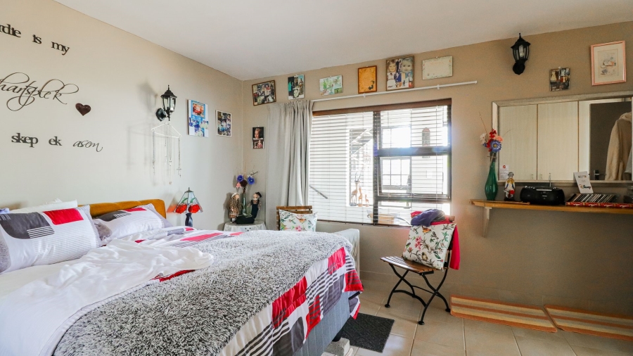  Bedroom Property for Sale in Dana Bay Western Cape